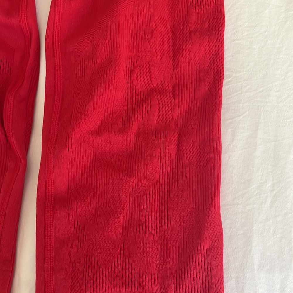 Fabletics Matching Red 2 Piece Set- Mesh Workout … - image 3